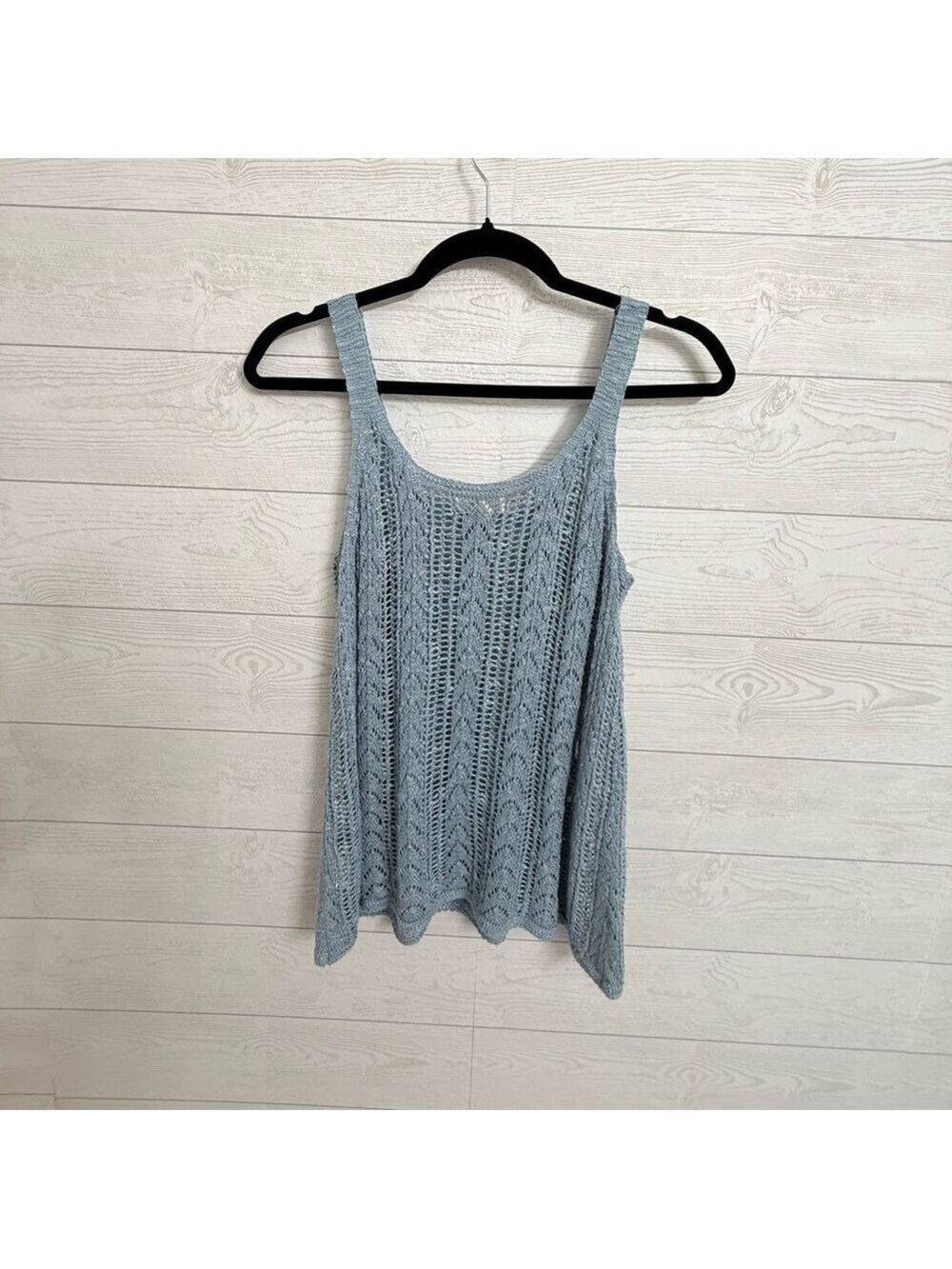 Pink Republic Women’s Blue Sleeveless Crocheted Top. Size M - Picture 3 of 6